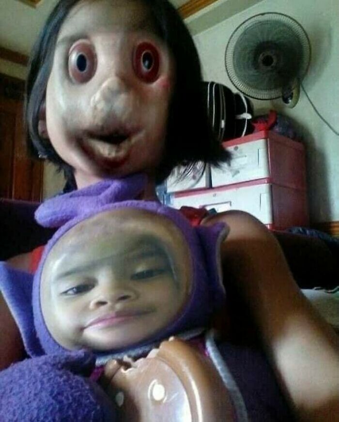 81 Random And Unhinged Images That Are Cursed And That’s The Only Explanation You Need (New Pics) 81 Random And Unhinged Images That Are Cursed And That’s The Only Explanation You Need (New Pics)