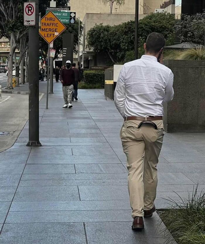 81 Random And Unhinged Images That Are Cursed And That’s The Only Explanation You Need (New Pics) 81 Random And Unhinged Images That Are Cursed And That’s The Only Explanation You Need (New Pics)