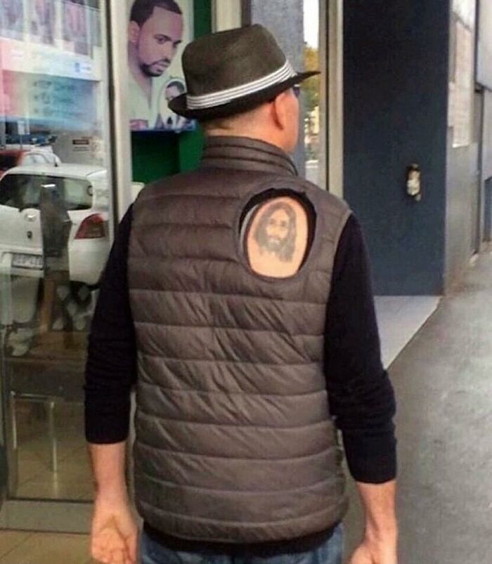 81 Random And Unhinged Images That Are Cursed And That’s The Only Explanation You Need (New Pics) 81 Random And Unhinged Images That Are Cursed And That’s The Only Explanation You Need (New Pics)