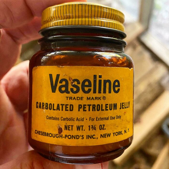 “World War I Soup”: 87 Old Products People Found At Home That Prove Some People Never Throw Anything Away “World War I Soup”: 87 Old Products People Found At Home That Prove Some People Never Throw Anything Away