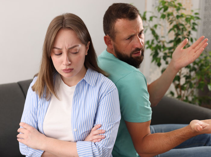 Woman Is Done After Her Husband Lets His Mom Control Their Marriage Woman Is Done After Her Husband Lets His Mom Control Their Marriage