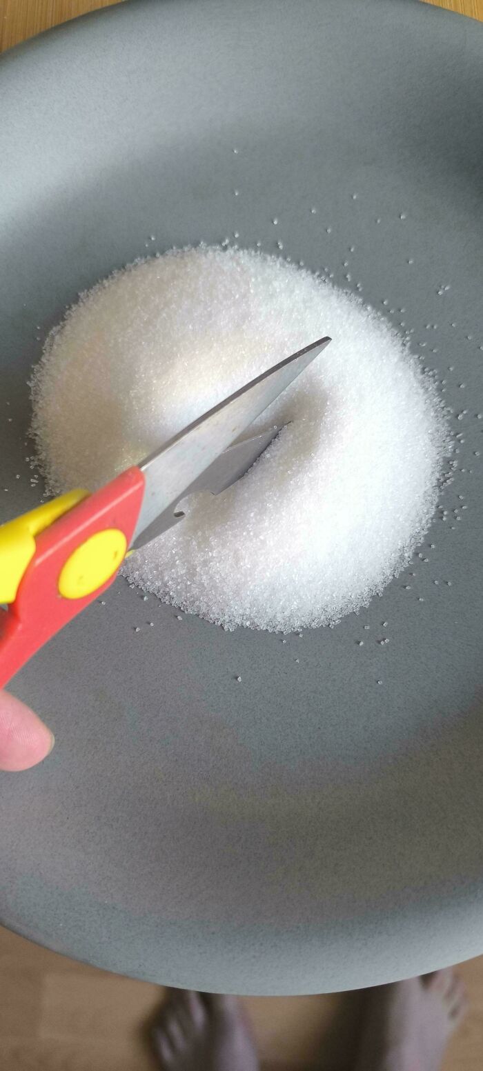 77 Photos From The &ldquo;Not Interesting&ldquo; Community That People Are Weirdly Invested In (New Pics)