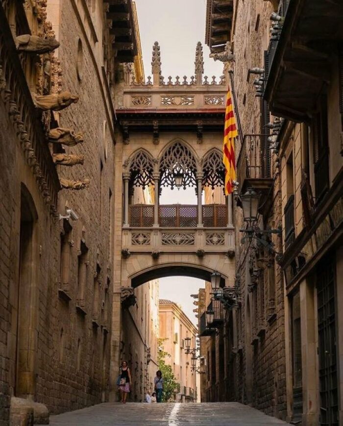 88 Buildings With So Much Character They Put Some Modern Designs To Shame 88 Buildings With So Much Character They Put Some Modern Designs To Shame