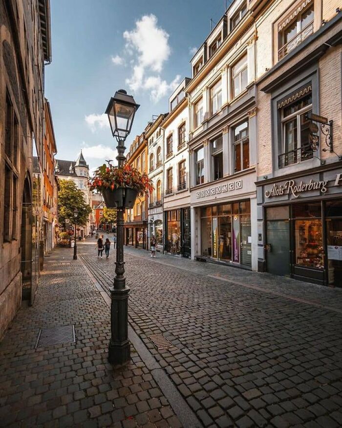 88 Buildings With So Much Character They Put Some Modern Designs To Shame 88 Buildings With So Much Character They Put Some Modern Designs To Shame