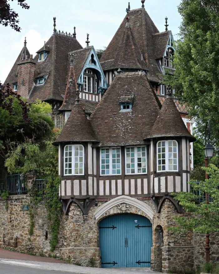 88 Buildings With So Much Character They Put Some Modern Designs To Shame 88 Buildings With So Much Character They Put Some Modern Designs To Shame