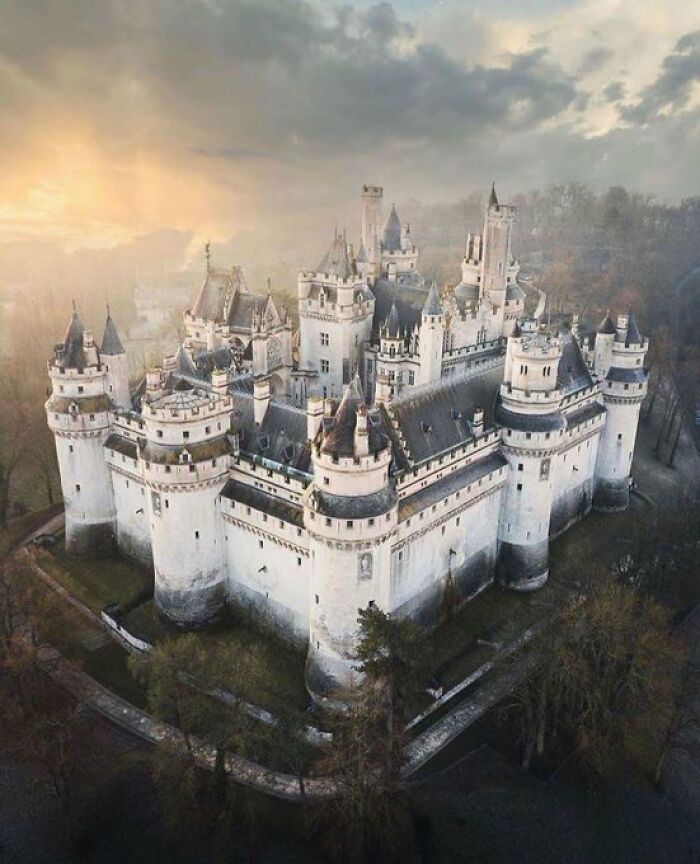 88 Buildings With So Much Character They Put Some Modern Designs To Shame 88 Buildings With So Much Character They Put Some Modern Designs To Shame