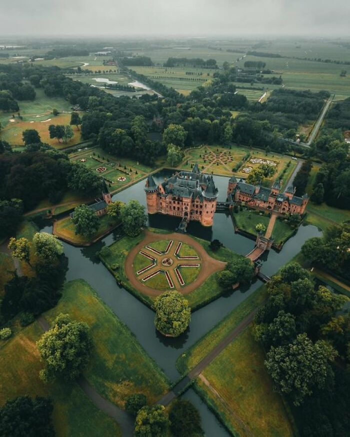 88 Buildings With So Much Character They Put Some Modern Designs To Shame 88 Buildings With So Much Character They Put Some Modern Designs To Shame