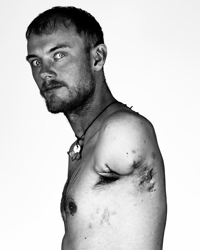 28 New Portraits By Brock Elbank That Look Beyond Appearance To The Stories Behind The Faces