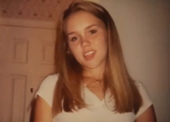 Woman Who Escaped A Serial Criminal At 15 After 18 Hours Of Captivity Shares The Warning Sign She Ignored Woman Who Escaped A Serial Criminal At 15 After 18 Hours Of Captivity Shares The Warning Sign She Ignored
