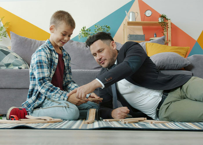 Man Wants To Be With His GF But Not Her Children, Suggests A Preposterous “Compromise” Man Wants To Be With His GF But Not Her Children, Suggests A Preposterous “Compromise”
