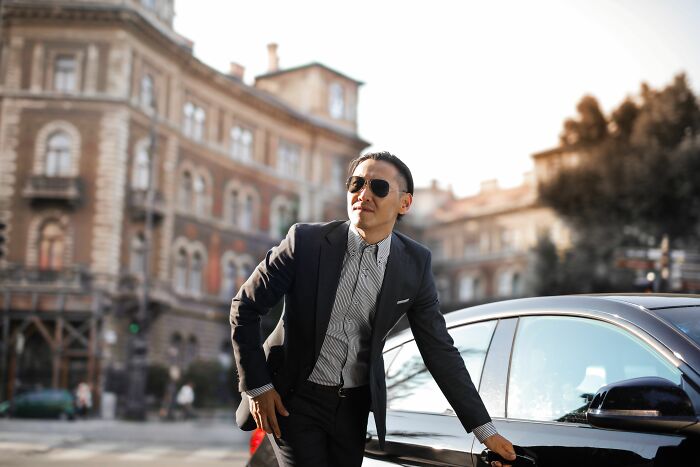 37 Stories From Women Who Married Rich And Found Out That This Kind Of Relationship Isn&rsquo;t Sweet
