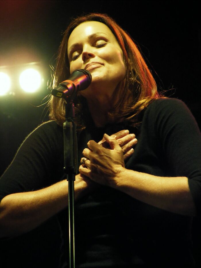 Belinda Carlisle: Bio And Career Highlights