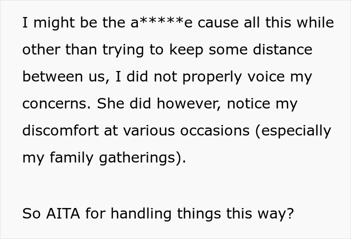 Woman Notices Her Friend Keeps Acting Stranger And Stranger, Finally Understands Why