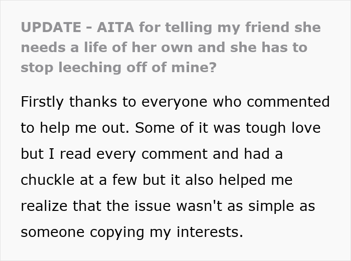 Woman Notices Her Friend Keeps Acting Stranger And Stranger, Finally Understands Why