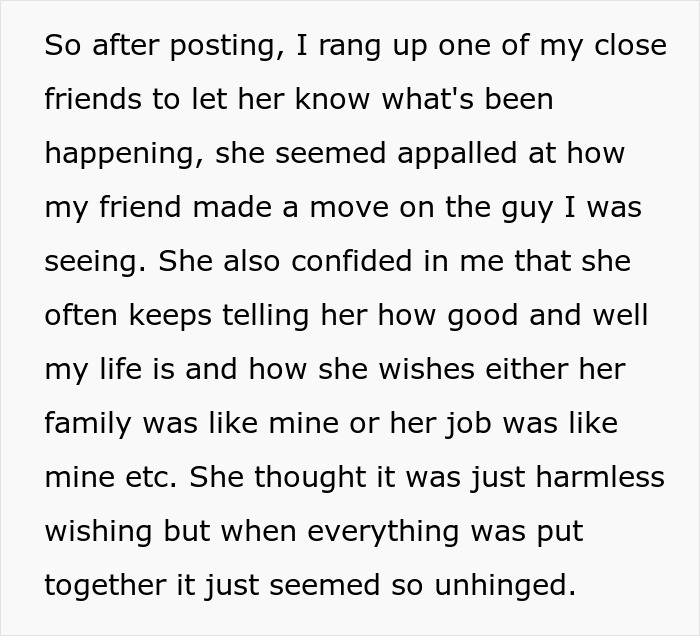 Woman Notices Her Friend Keeps Acting Stranger And Stranger, Finally Understands Why