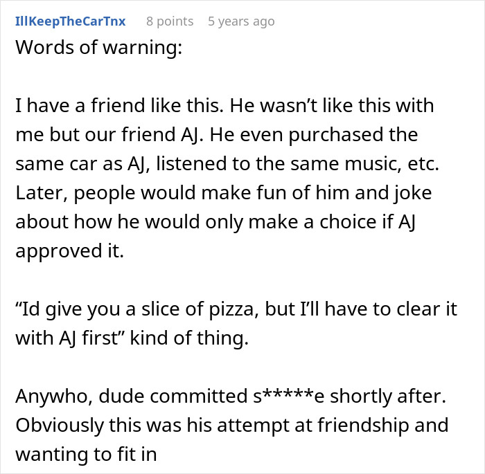 Woman Notices Her Friend Keeps Acting Stranger And Stranger, Finally Understands Why