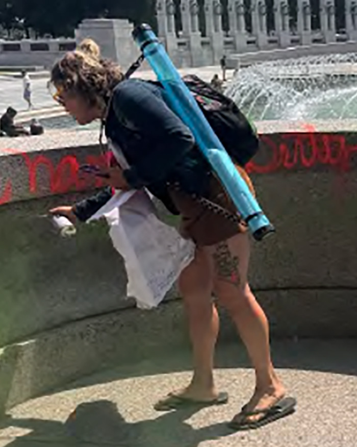 “Make Me Look Fancy”: Woman Sparks Fury After Vandalizing WWII Memorial Live, But Karma Gets Her In The End