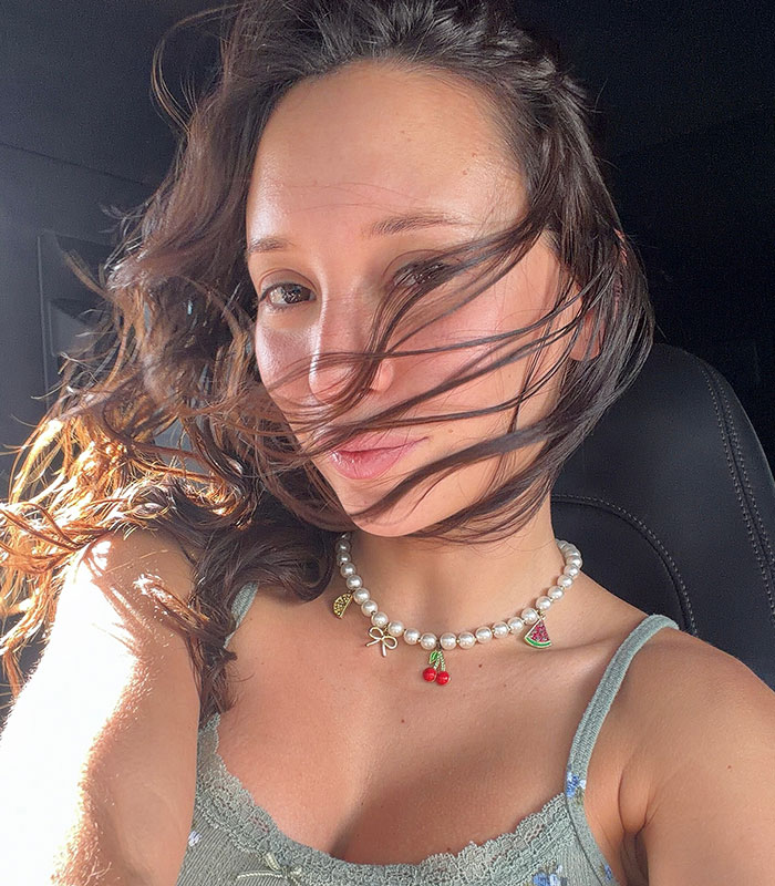 Influencer Reveals The Life-Long Consequences Of Getting Illegal Plastic Surgery: “Biggest Mistake Of My Life” Influencer Reveals The Life-Long Consequences Of Getting Illegal Plastic Surgery: “Biggest Mistake Of My Life”