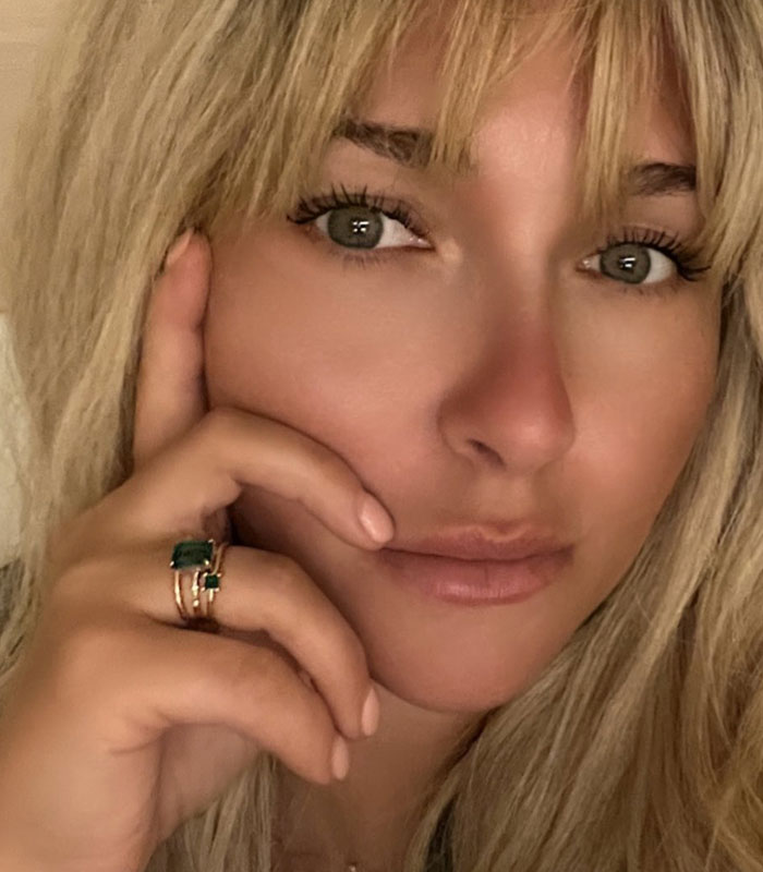 Hayden Panettiere’s Neighbor Breaks Silence On The “Shocking” Moments After Actress Was Found Lifeless Hayden Panettiere’s Neighbor Breaks Silence On The “Shocking” Moments After Actress Was Found Lifeless