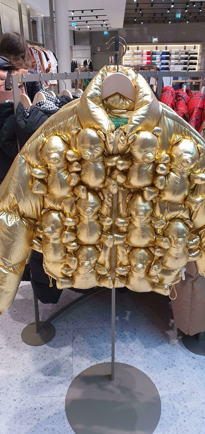 86 Hilariously Bad Fashion Crimes That Make You Wonder Who Let These Clothes Leave The Building 86 Hilariously Bad Fashion Crimes That Make You Wonder Who Let These Clothes Leave The Building