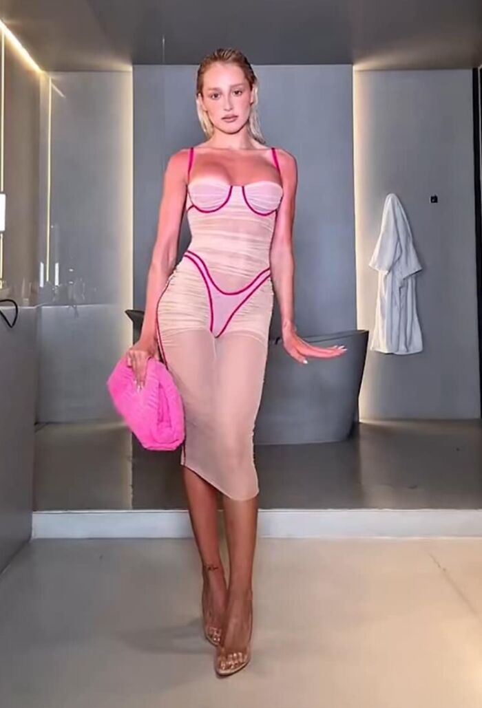 86 Hilariously Bad Fashion Crimes That Make You Wonder Who Let These Clothes Leave The Building 86 Hilariously Bad Fashion Crimes That Make You Wonder Who Let These Clothes Leave The Building