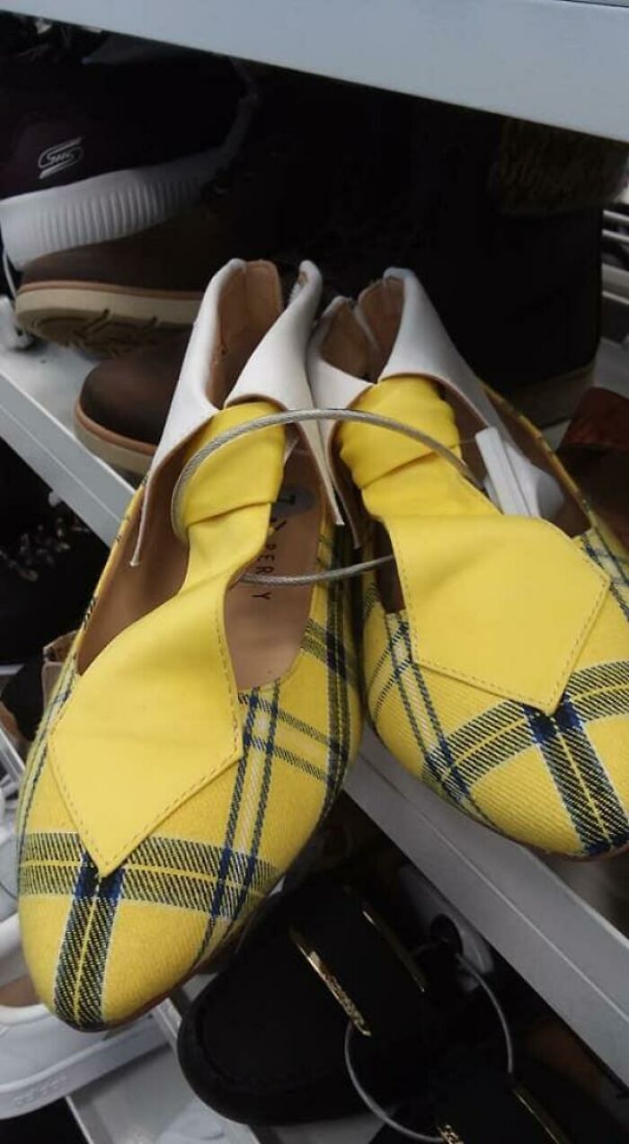 86 Hilariously Bad Fashion Crimes That Make You Wonder Who Let These Clothes Leave The Building 86 Hilariously Bad Fashion Crimes That Make You Wonder Who Let These Clothes Leave The Building