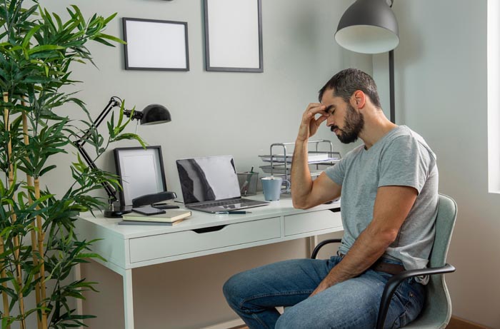 “Scarred A Manager So Badly They Banned It”: 83 Dumb Work Rules That Exist Because Of One Person “Scarred A Manager So Badly They Banned It”: 83 Dumb Work Rules That Exist Because Of One Person