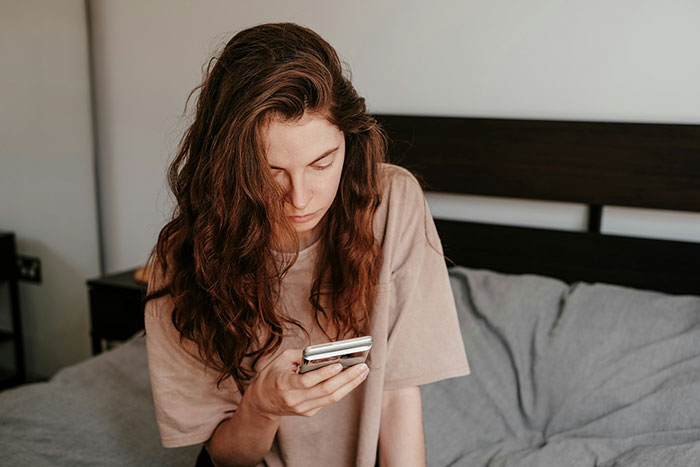 Wives Find Out Their Husbands Are Hiding A Huge Secret, They Can’t Agree On What To Do Next Wives Find Out Their Husbands Are Hiding A Huge Secret, They Can’t Agree On What To Do Next