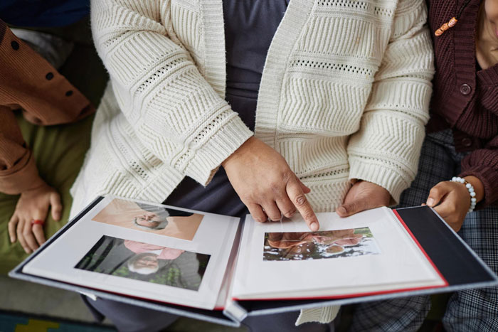 Bride Sends Estranged MIL Photos Of Her Wedding, She Gets Angry And Claims The Bride Was Gloating Bride Sends Estranged MIL Photos Of Her Wedding, She Gets Angry And Claims The Bride Was Gloating