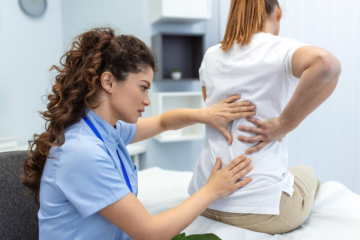 150 Patients Share The Medical Procedures That Hurt Far More Than Doctors Had Led Them To Expect