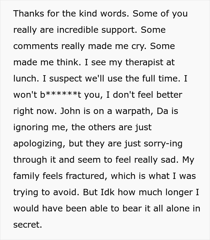 Woman Won’t Play MOH For Twin And Her Childhood Bully, Fam Asks Questions As The Truth Comes Out Woman Won’t Play MOH For Twin And Her Childhood Bully, Fam Asks Questions As The Truth Comes Out