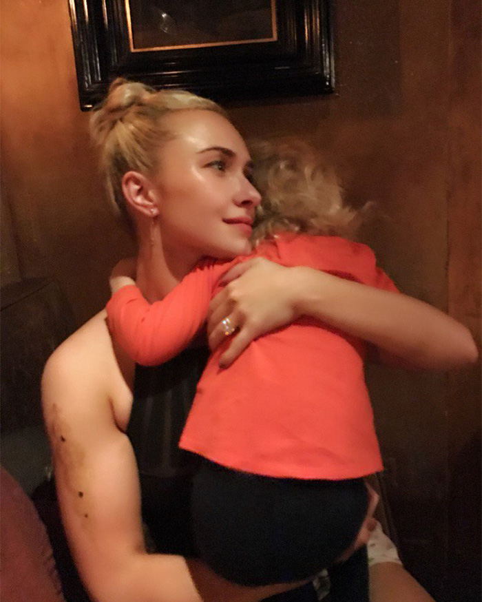Hayden Panettiere’s Ex-Fiancé Breaks Silence On Star’s Tragic Passing After Obtaining Custody Of Their Daughter Hayden Panettiere’s Ex-Fiancé Breaks Silence On Star’s Tragic Passing After Obtaining Custody Of Their Daughter
