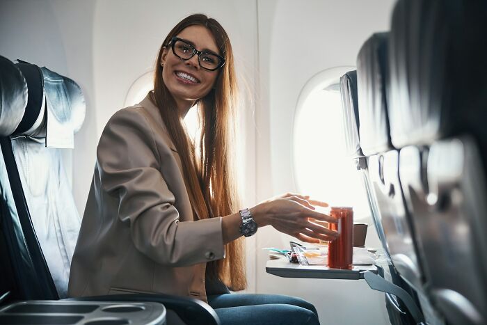 86 Unhinged Questions Cabin Crew Have Been Asked, Making Them Say &ldquo;Brace For Stupidity&rdquo;