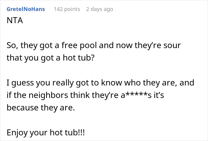 Parents Deny Guy’s Brother Access To Pool He Paid For, So He Buys A Hot Tub For The Boys Instead Parents Deny Guy’s Brother Access To Pool He Paid For, So He Buys A Hot Tub For The Boys Instead
