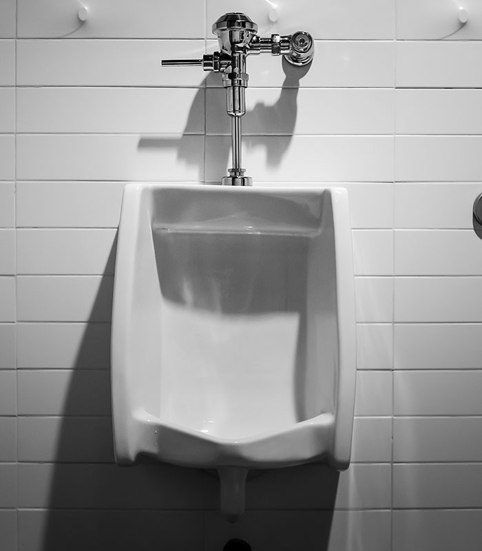 Viral Debate Erupts After Women Can’t Understand Why Men Insist Creative Bathroom Design “Wouldn’t Work” Viral Debate Erupts After Women Can’t Understand Why Men Insist Creative Bathroom Design “Wouldn’t Work”