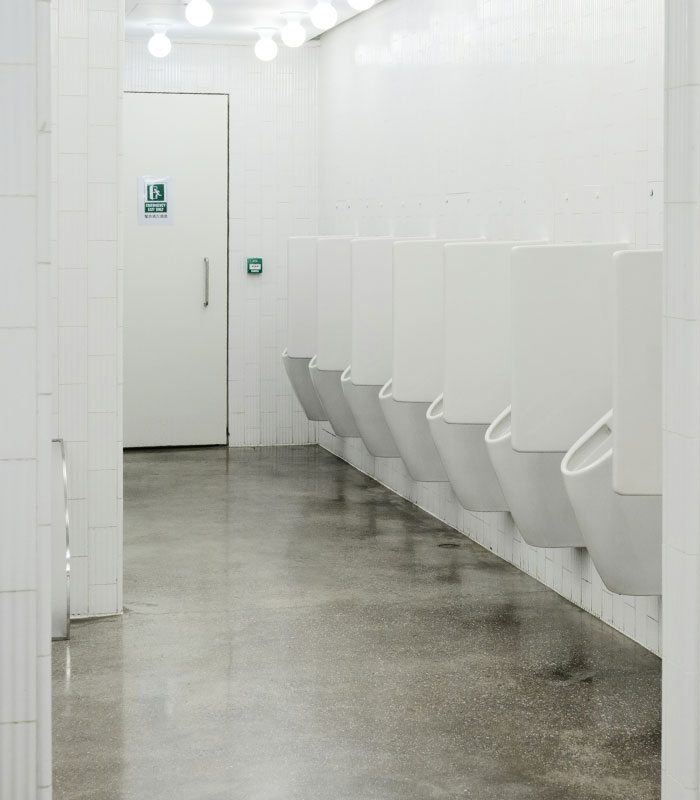 Viral Debate Erupts After Women Can’t Understand Why Men Insist Creative Bathroom Design “Wouldn’t Work” Viral Debate Erupts After Women Can’t Understand Why Men Insist Creative Bathroom Design “Wouldn’t Work”