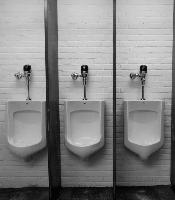 Viral Debate Erupts After Women Can’t Understand Why Men Insist Creative Bathroom Design “Wouldn’t Work” Viral Debate Erupts After Women Can’t Understand Why Men Insist Creative Bathroom Design “Wouldn’t Work”