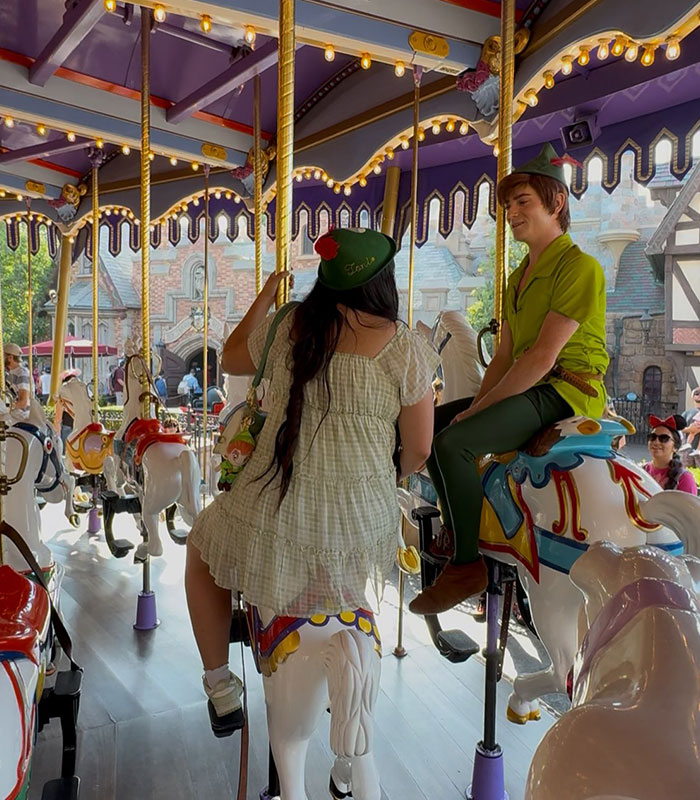 “Peter Pan Girl” Breaks Her Silence Amid Viral Backlash, Revealing The Reason Behind Her Decade-Long Obsession