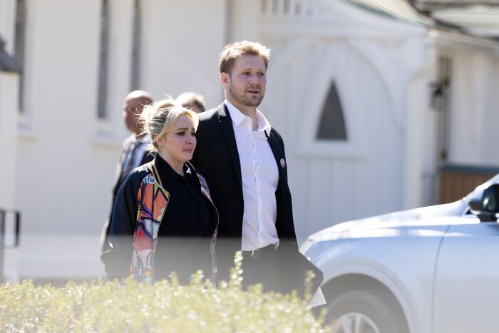 Report Reveals What Happened Inside Hayden Panettiere’s Room As Boyfriend Was There During Her Final Moments Report Reveals What Happened Inside Hayden Panettiere’s Room As Boyfriend Was There During Her Final Moments