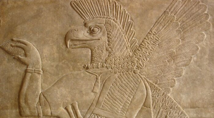 “Think History Is Boring?”: Try These 15 Bizarre Questions And See How High You Score