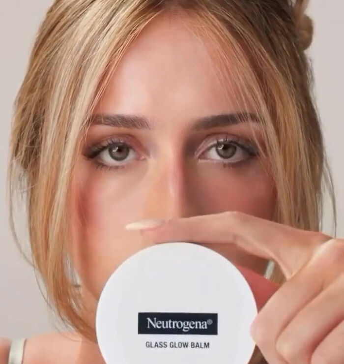 Neutrogena’s Stock Tumbles After Hayden Panettiere’s Tragic Passing As Fans Demand Boycott Neutrogena’s Stock Tumbles After Hayden Panettiere’s Tragic Passing As Fans Demand Boycott