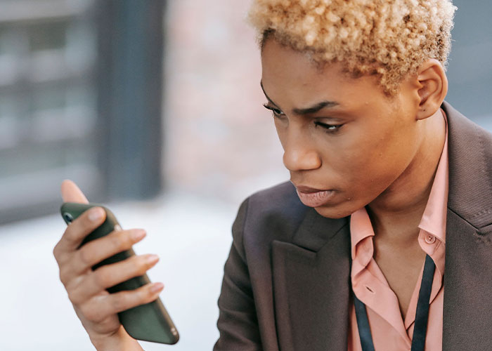 “Do You Know They’re Having A Baby?”: 66 Wildest Ways Women Caught Their ‘Soulmates’ Cheating “Do You Know They’re Having A Baby?”: 66 Wildest Ways Women Caught Their ‘Soulmates’ Cheating