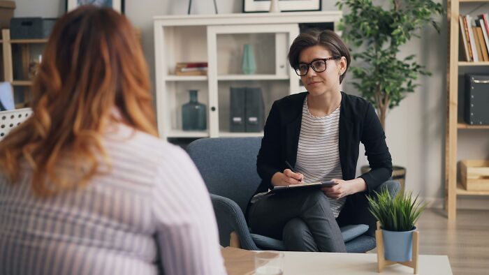 79 Random Bits Of Insider Knowledge From Different Industries To Change How You See The World