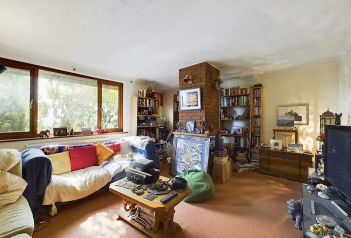 73 People Shared Photos Of Their Home Design Choices, Wanting Honest Opinions
