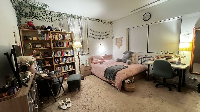 73 People Shared Photos Of Their Home Design Choices, Wanting Honest Opinions