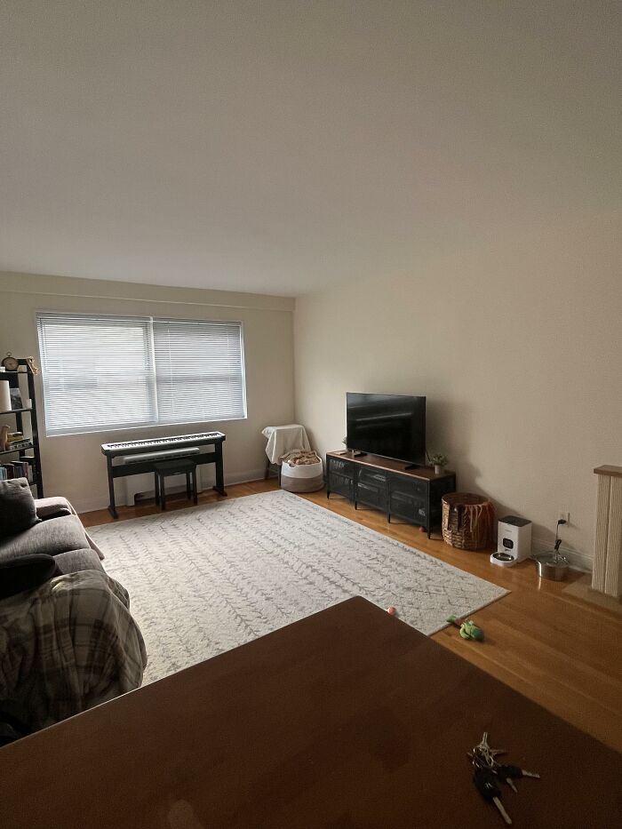 73 People Shared Photos Of Their Home Design Choices, Wanting Honest Opinions