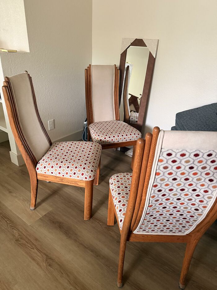 73 People Shared Photos Of Their Home Design Choices, Wanting Honest Opinions