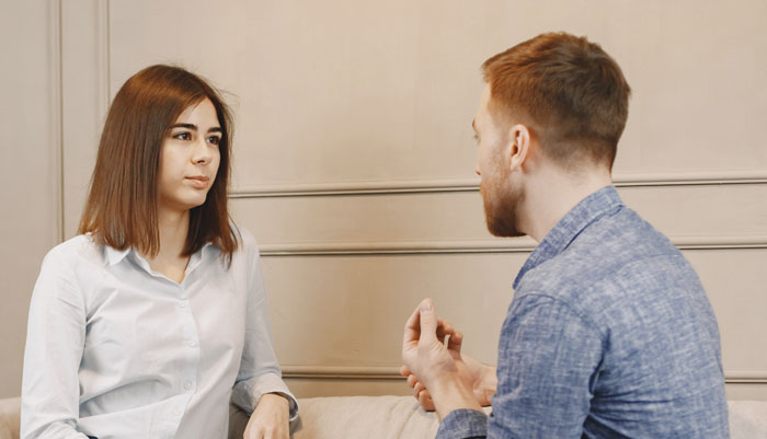 Woman Left In Shock After Uncovering Her Boyfriend’s Decade-Long Lie Woman Left In Shock After Uncovering Her Boyfriend’s Decade-Long Lie