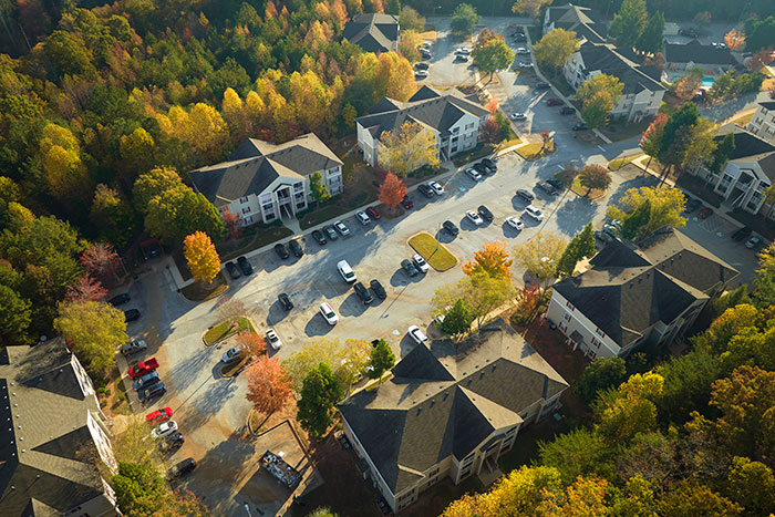 Man Owns His Home And Land Free Of HOA Rules, His Neighbors Make It Their Business For Years Man Owns His Home And Land Free Of HOA Rules, His Neighbors Make It Their Business For Years