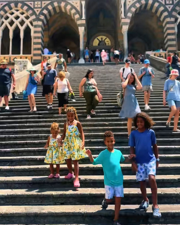 Kids Spend Their Mornings Reading And Exercising, Netizens Criticize Mom Until She Shows Results Kids Spend Their Mornings Reading And Exercising, Netizens Criticize Mom Until She Shows Results